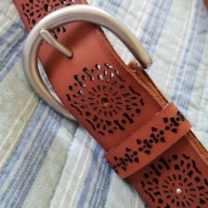 Super cute Lucky Brand belt!